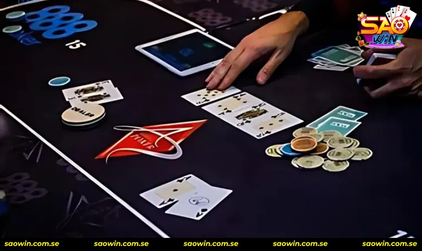 Tình huống mà bạn nên áp dụng C-bet trong Poker là gì?